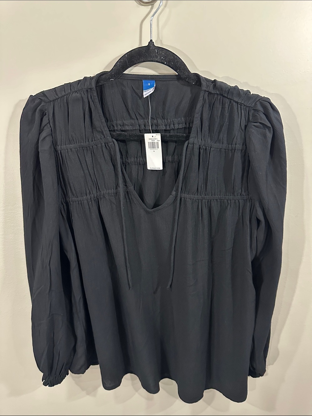 NWT Old Navy Black Peasant Blouse with Tie Neck, Size S